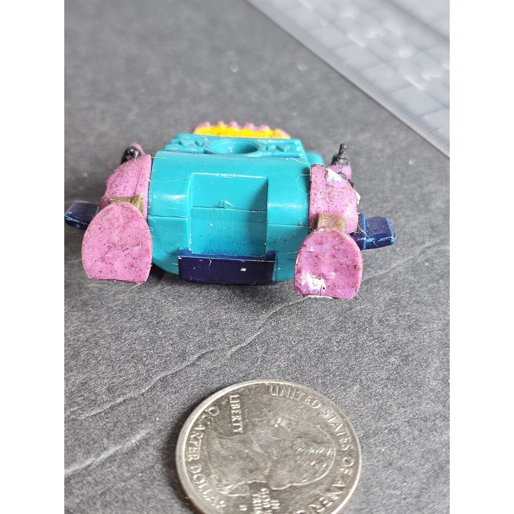 Small Micro Machine Plastic Bendable Z-Bot named X-P - Picture 5 of 6